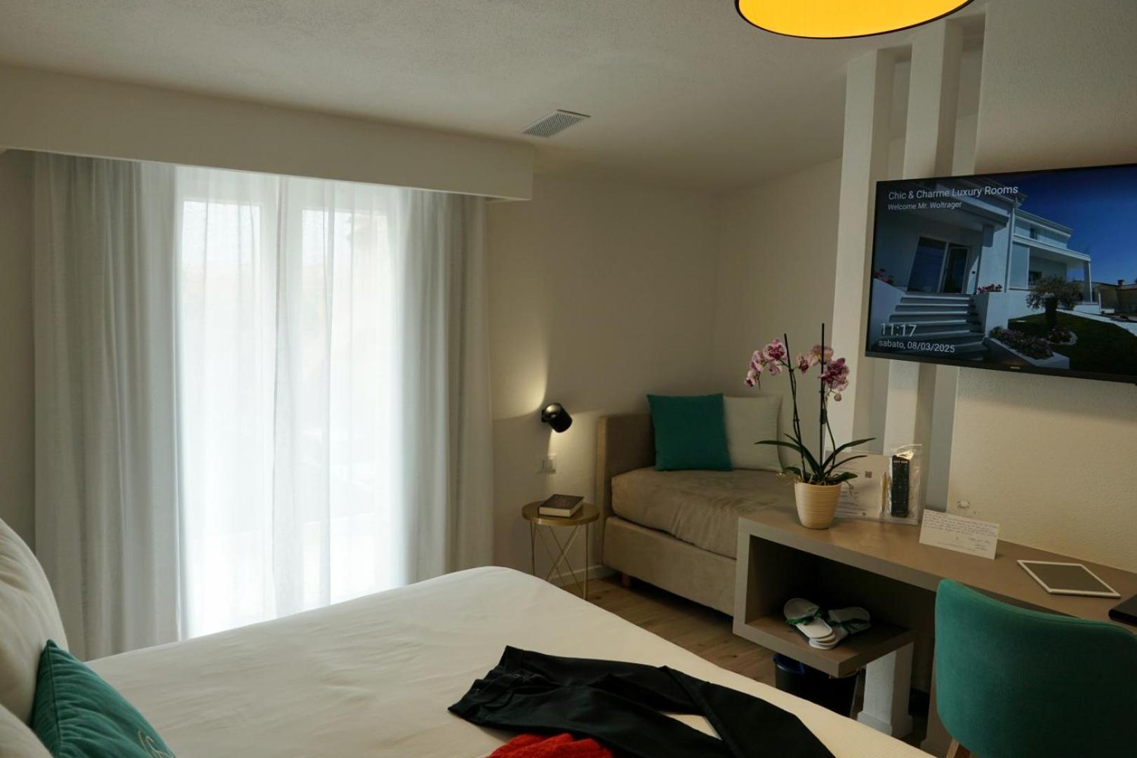 Chic & Charme Luxury Rooms 奧爾比亞 外观 照片