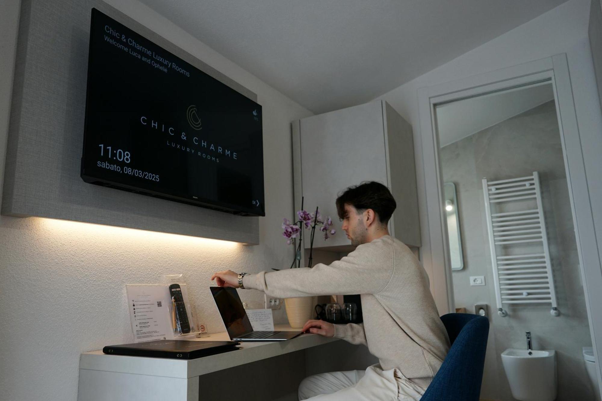 Chic & Charme Luxury Rooms 奧爾比亞 外观 照片