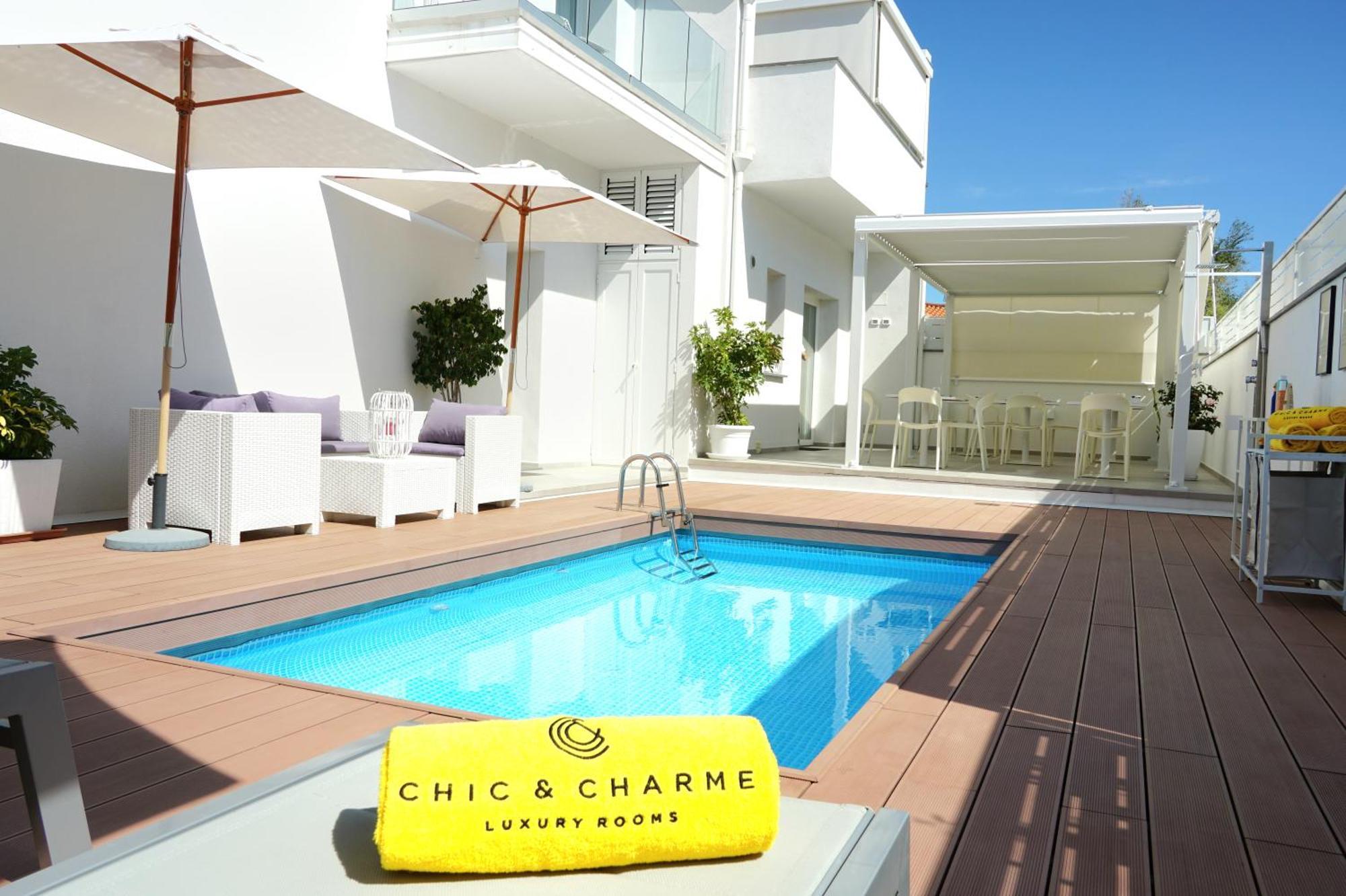 Chic & Charme Luxury Rooms 奧爾比亞 外观 照片